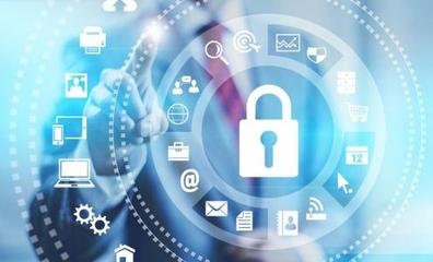 网络空间清朗，你我共同守护——论网民自觉维护网络安全的责任与行动